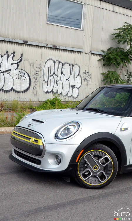 Mini Cooper SE: 80 Percent of Buyers of the EV Are New to the Brand